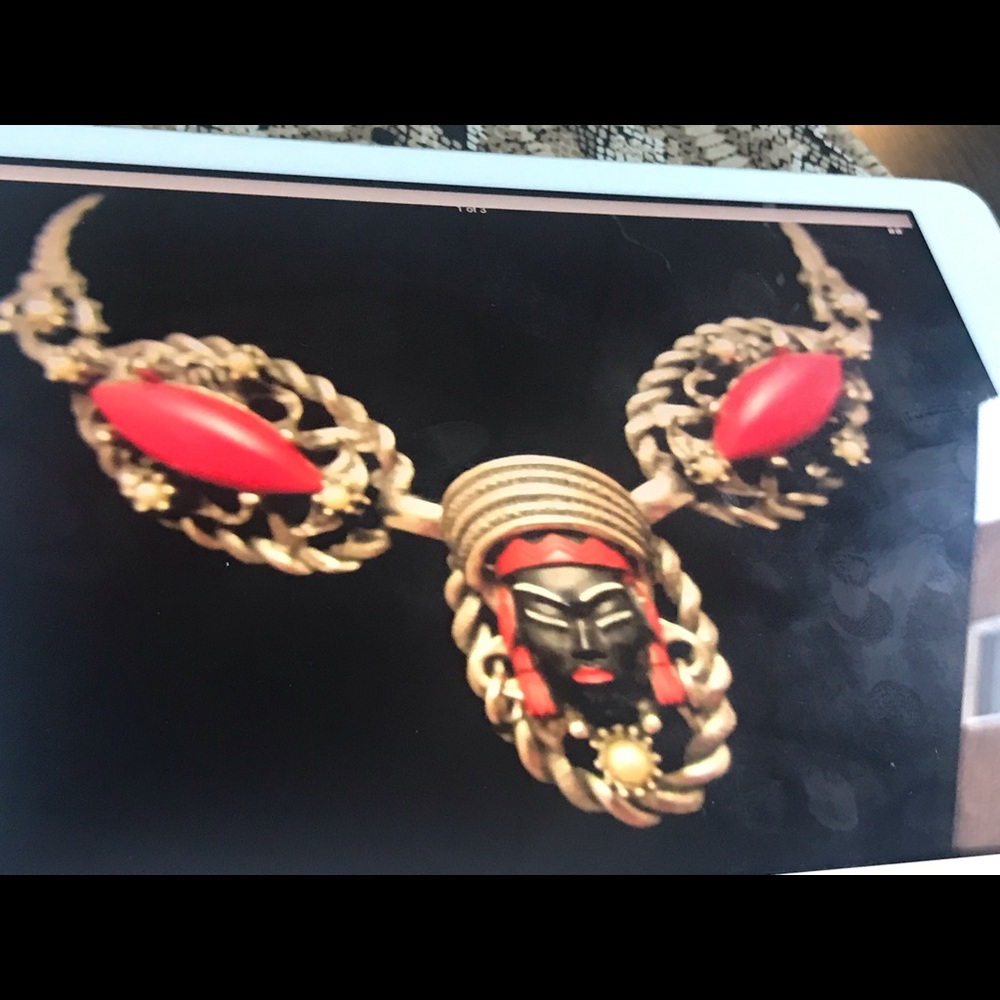 Necklace - Picture 3 of 8